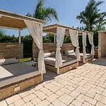 Almaredamarra Con Piscina E Idromassaggio Sul Mare Willa
