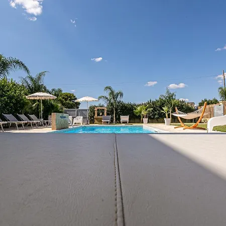 Almaredamarra Con Piscina E Idromassaggio Sul Mare