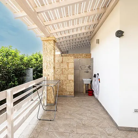וילה Almaredamarra Con Piscina E Idromassaggio Sul Mare טורה סן ג'ובאני אוג'נטו