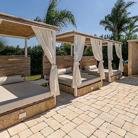 Almaredamarra Con Piscina E Idromassaggio Sul Mare Villa