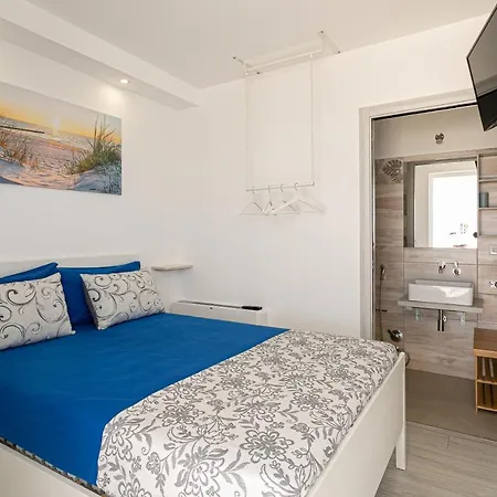 Almaredamarra Con Piscina E Idromassaggio Sul Mare וילה טורה סן ג'ובאני אוג'נטו