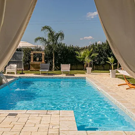 Almaredamarra Con Piscina E Idromassaggio Sul Mare *