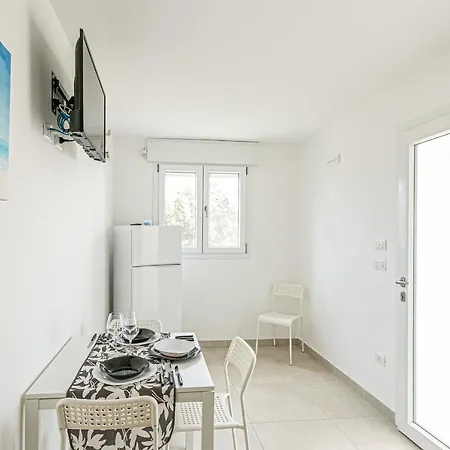 Almaredamarra Con Piscina E Idromassaggio Sul Mare * טורה סן ג'ובאני אוג'נטו