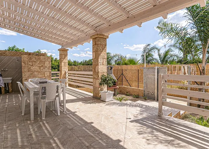 Almaredamarra Con Piscina E Idromassaggio Sul Mare