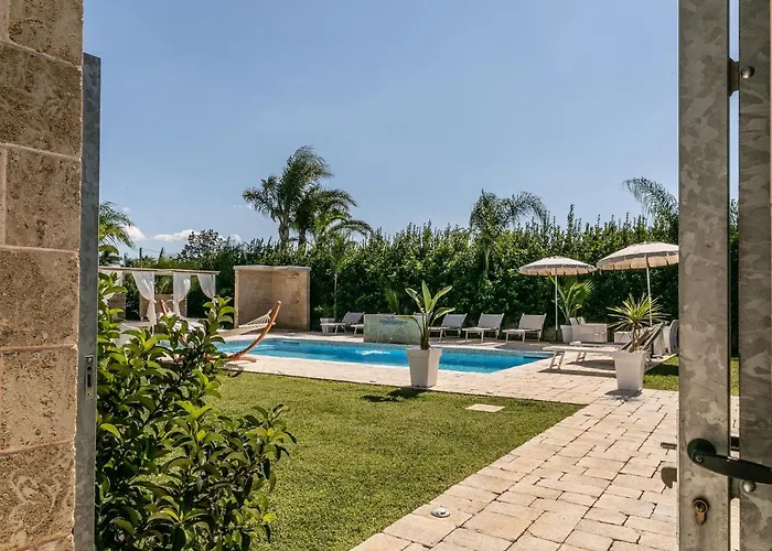 Almaredamarra Con Piscina E Idromassaggio Sul Mare וילה טורה סן ג'ובאני אוג'נטו