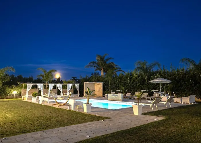 Almaredamarra Con Piscina E Idromassaggio Sul Mare
